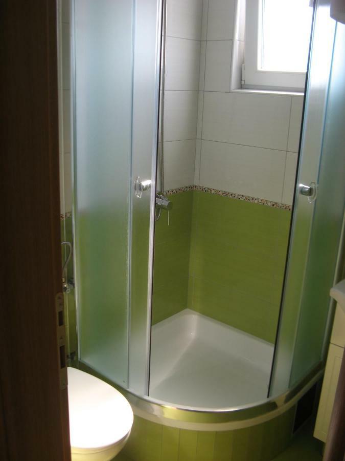 Apartments Tina Брист Екстериор снимка