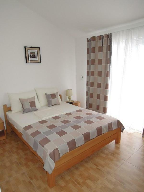 Apartments Tina Брист Екстериор снимка
